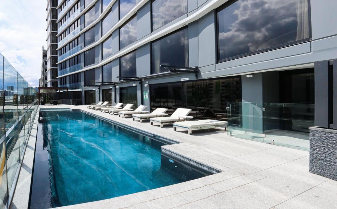 Modern Designers Pad By Serain Residences Brisbane Eksteriør billede