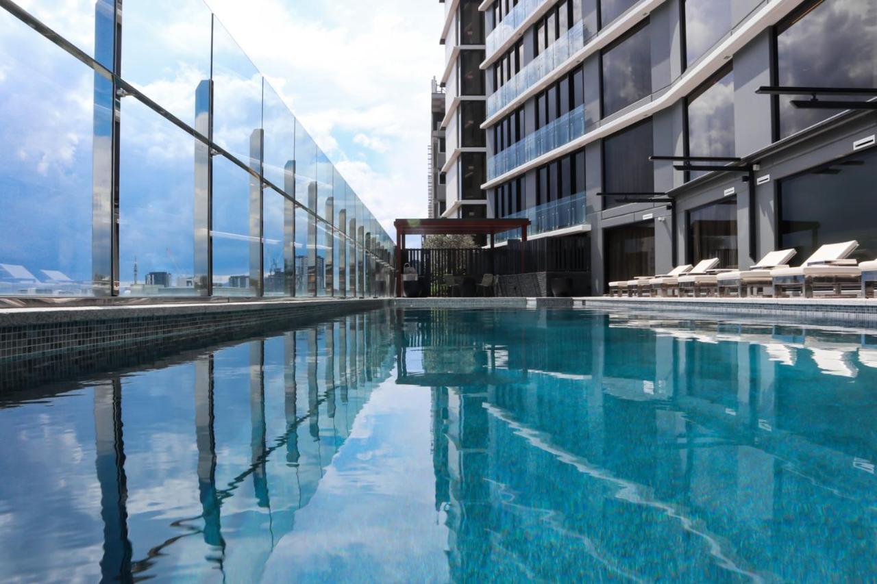 Modern Designers Pad By Serain Residences Brisbane Eksteriør billede