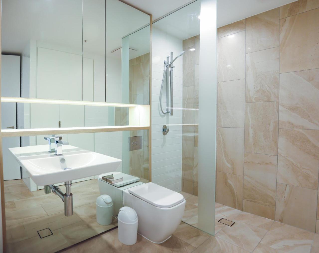 Modern Designers Pad By Serain Residences Brisbane Eksteriør billede